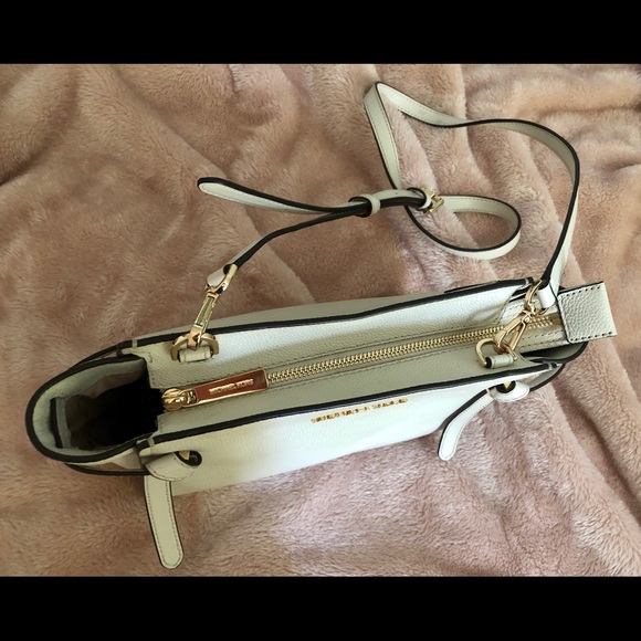 Perfect condition barely used authentic Leather - Picture 4 of 4